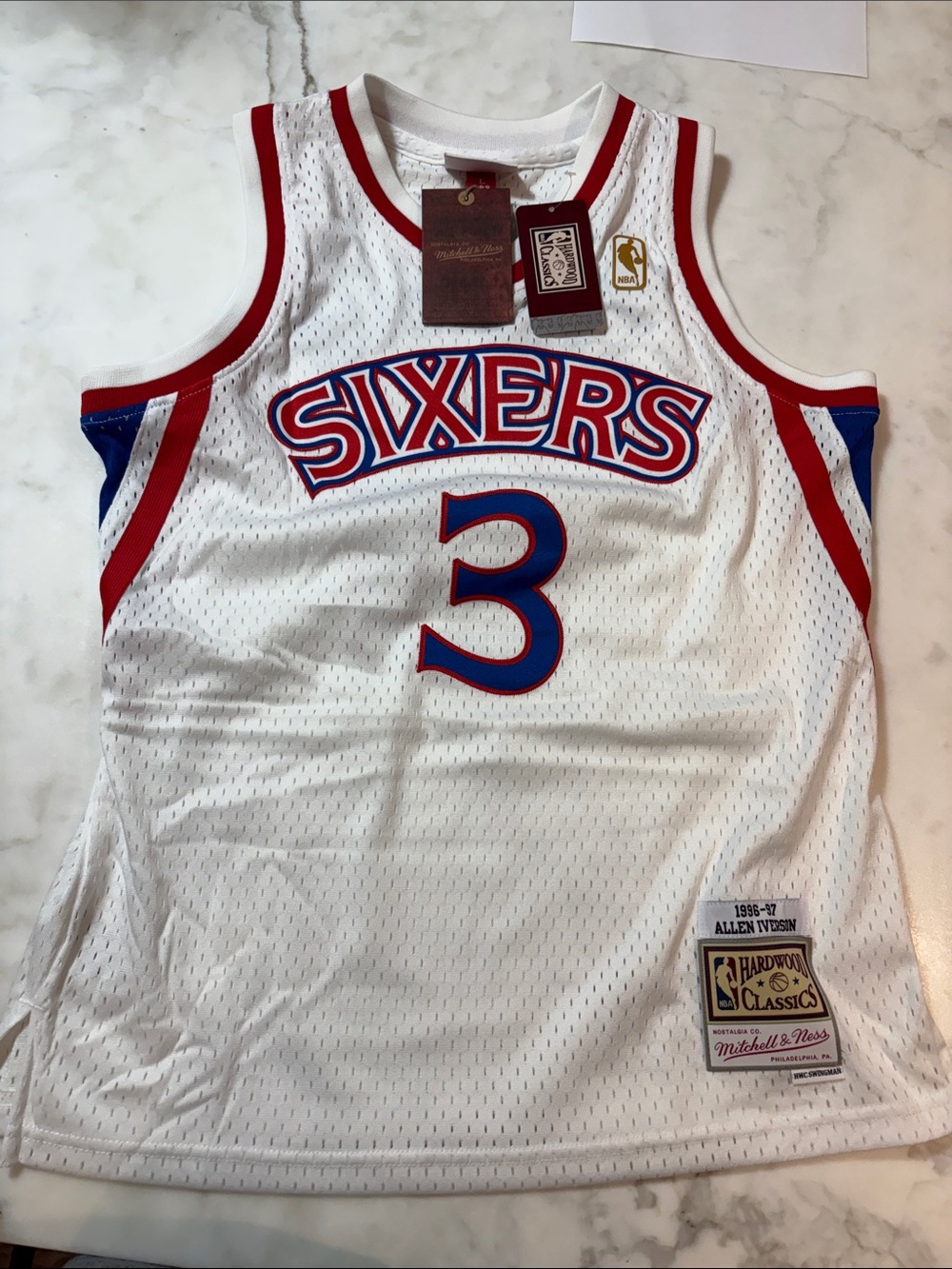 Allen Iverson Mitchell & Ness White Philadelphia Sixers #3 Jersey